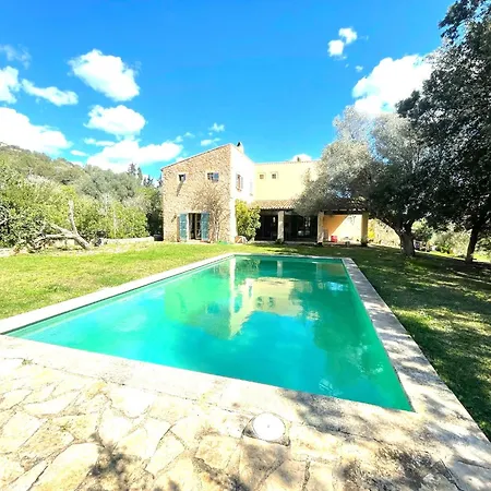 Rafal D'alt Villa *